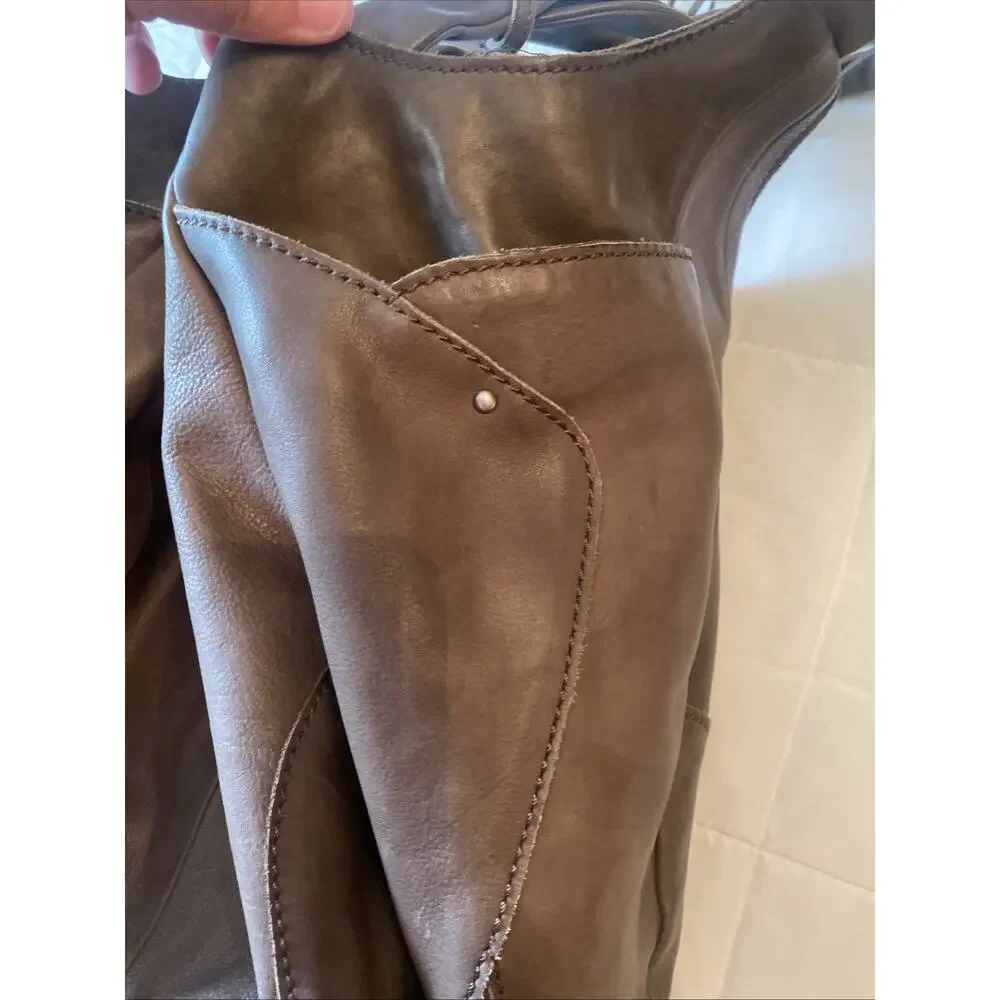 HOBO Original Brown Leather Purse